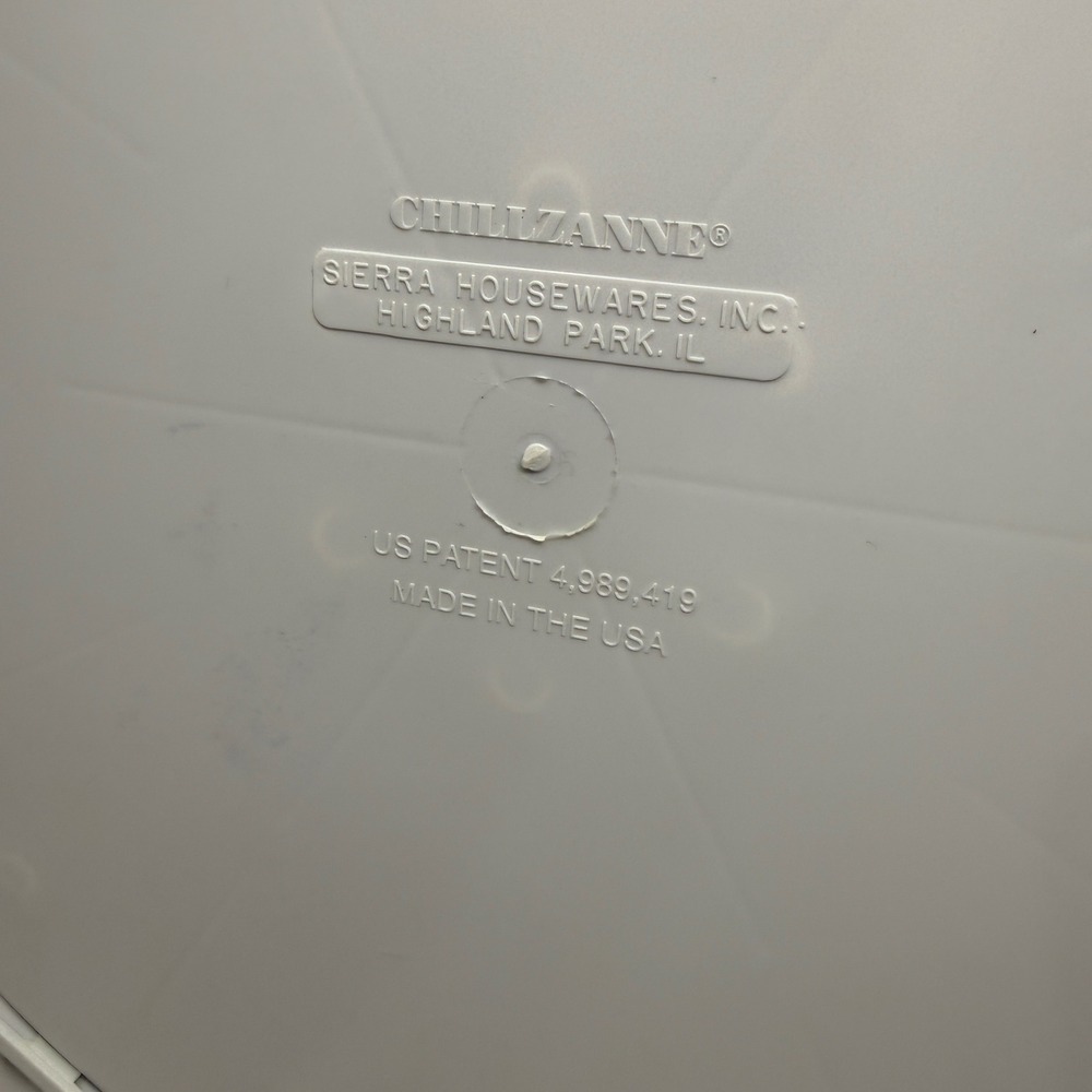The Pampered Chef Chillzanne Serving Picnic Platter and Handle 2780 - Picture 9 of 9